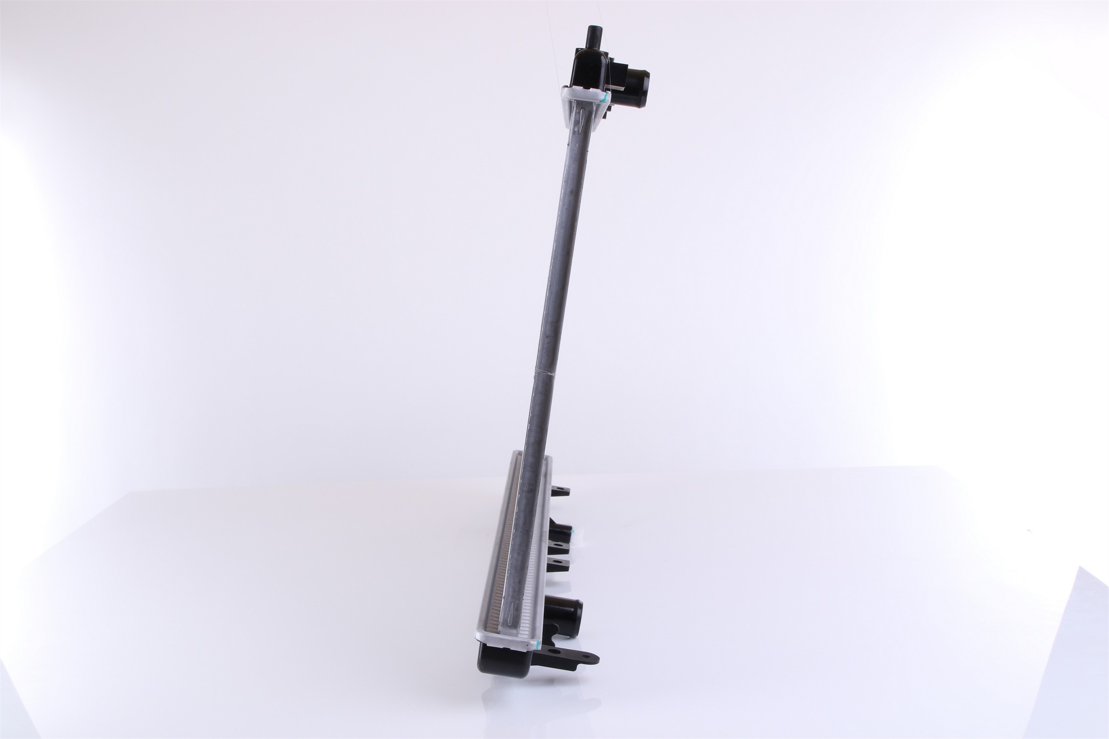 Radiator Nissens 327-681375